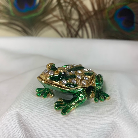 Frog Trinket box - Picture 1 of 10